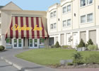 Skyline Inn
